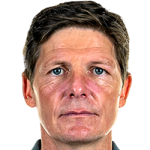 Oliver Glasner portrait