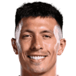 Lisandro Martínez portrait