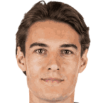Florian Neuhaus portrait